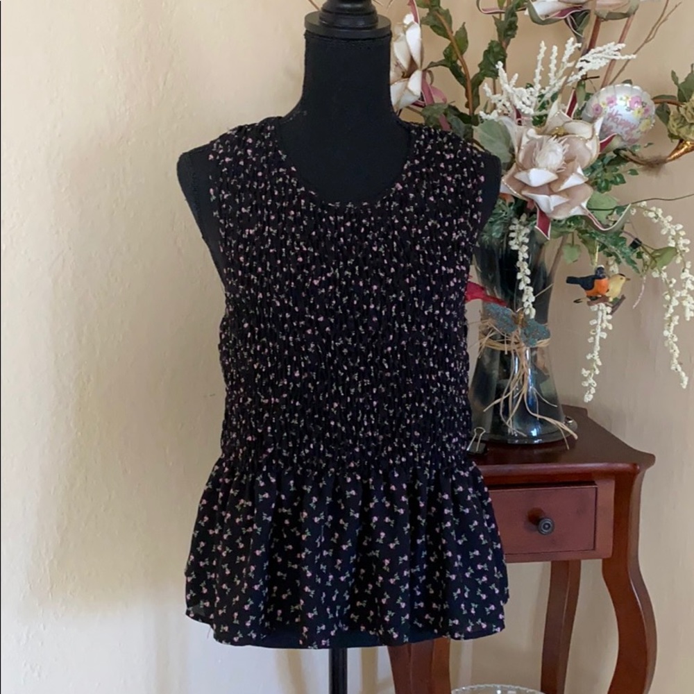 Black Sleeveless Peplum Top